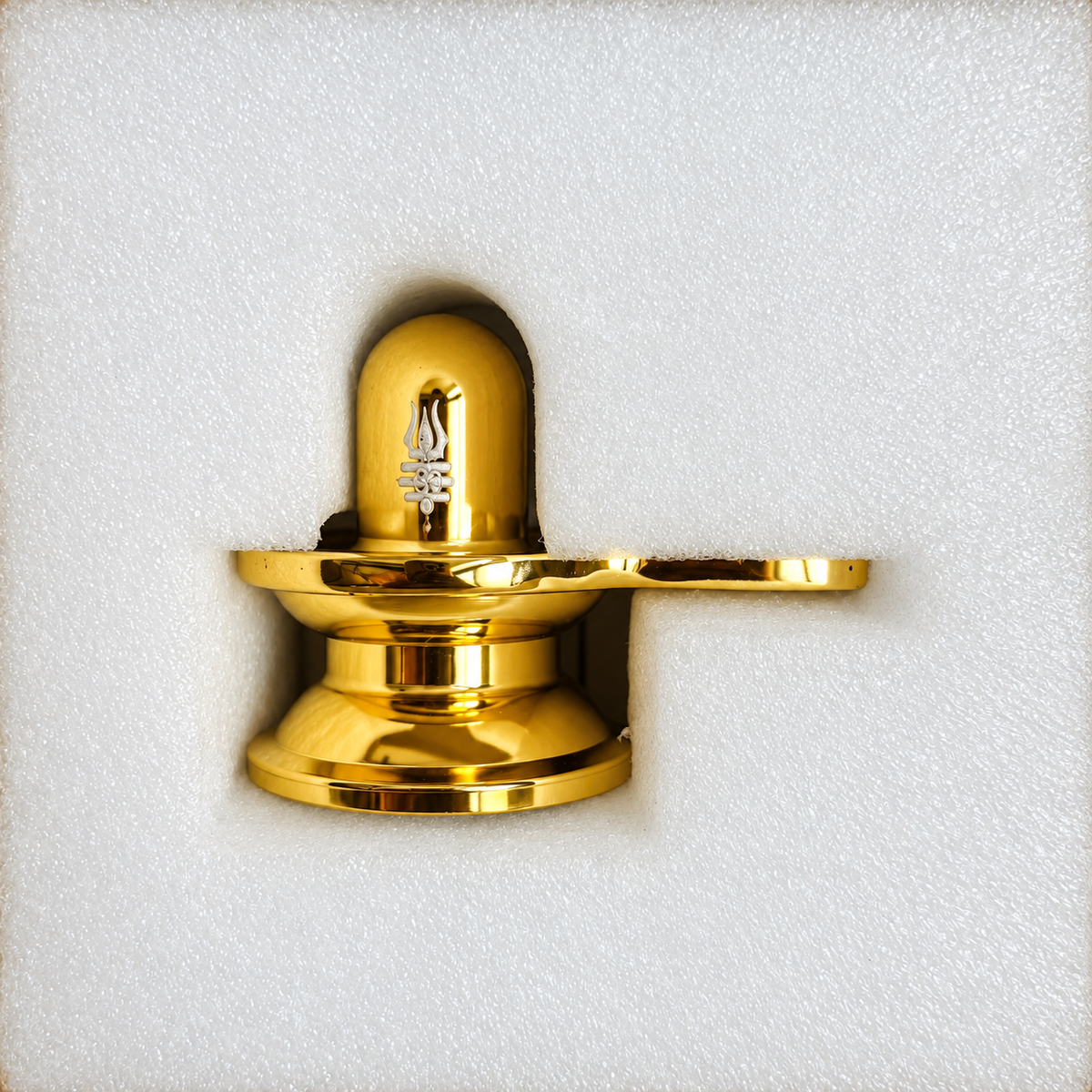 Gold-tone Shivling — packaging view